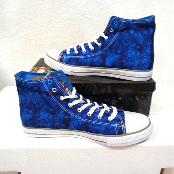 Ed Hardy - Picture 3 of 5